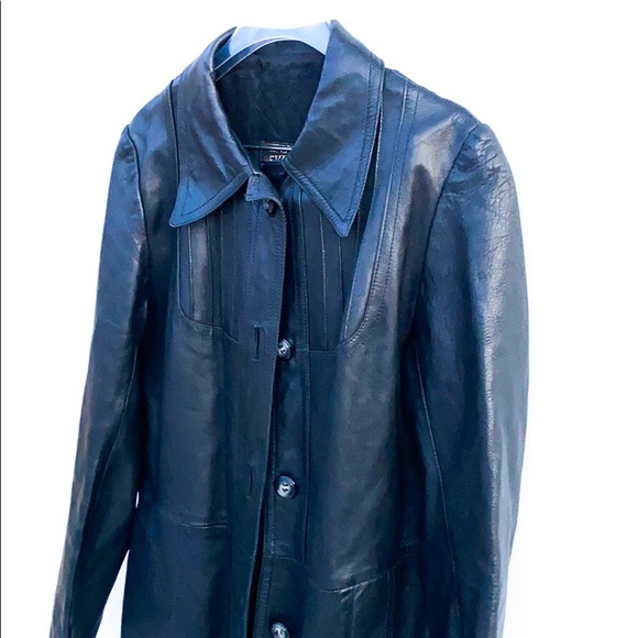 Vintage Revuelta trench Leather Jacket - Picture 3 of 10